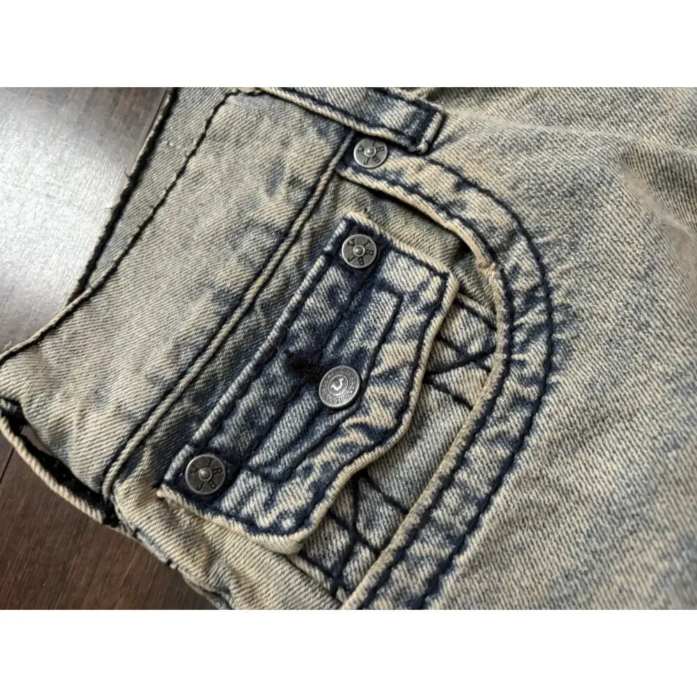 TRUE RELIGION BOBBY BIG T DISTRESSED SHORTS MENS SZ 33 $174